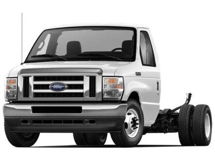 2025 Ford E-350SD Base Cab/Chassis