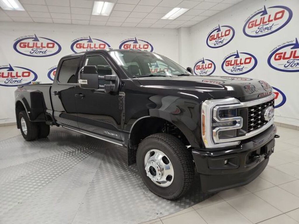 New 2026 Ford F-350SD Platinum Truck