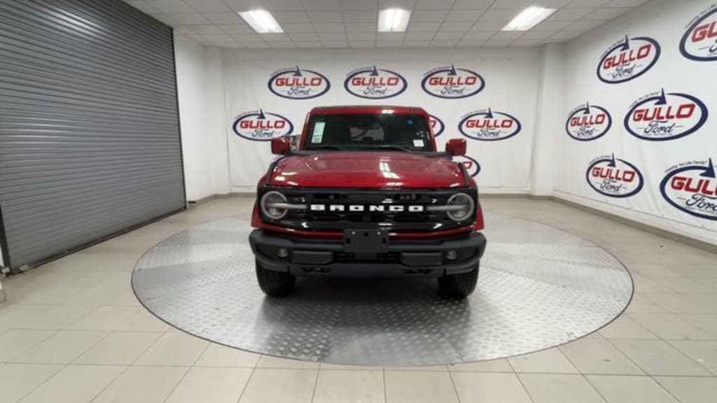New 2026 Ford Bronco Outer Banks SUV