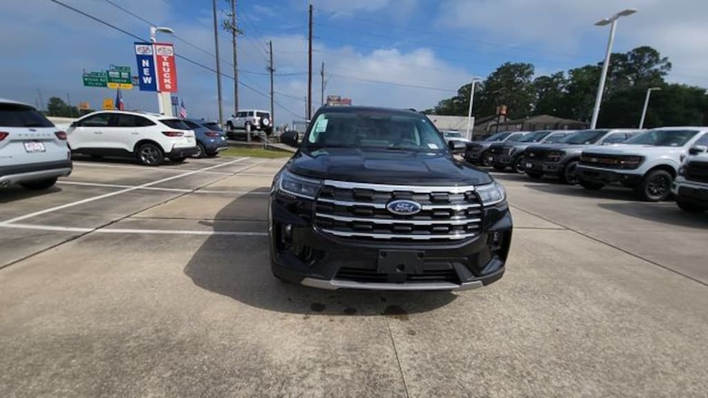 New 2026 Ford Explorer Active SUV