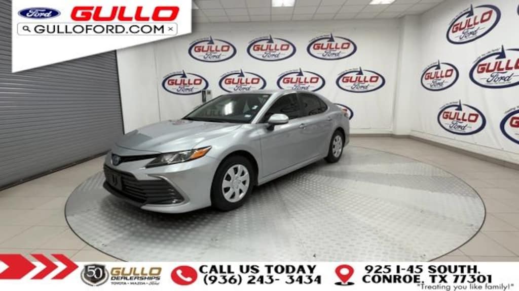 Used 2022 Toyota Camry Hybrid LE Sedan