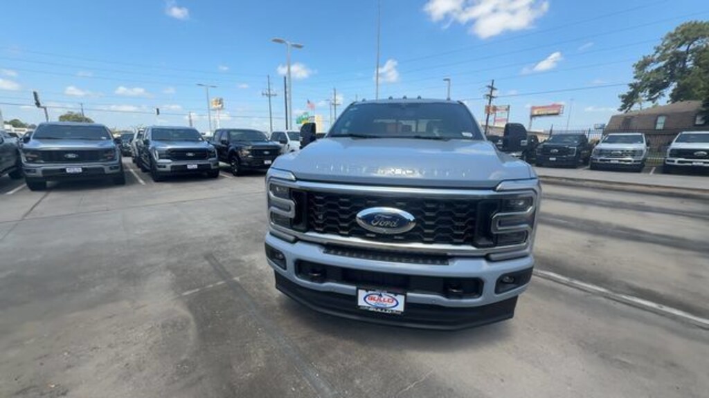 New 2026 Ford F-350SD Platinum Truck