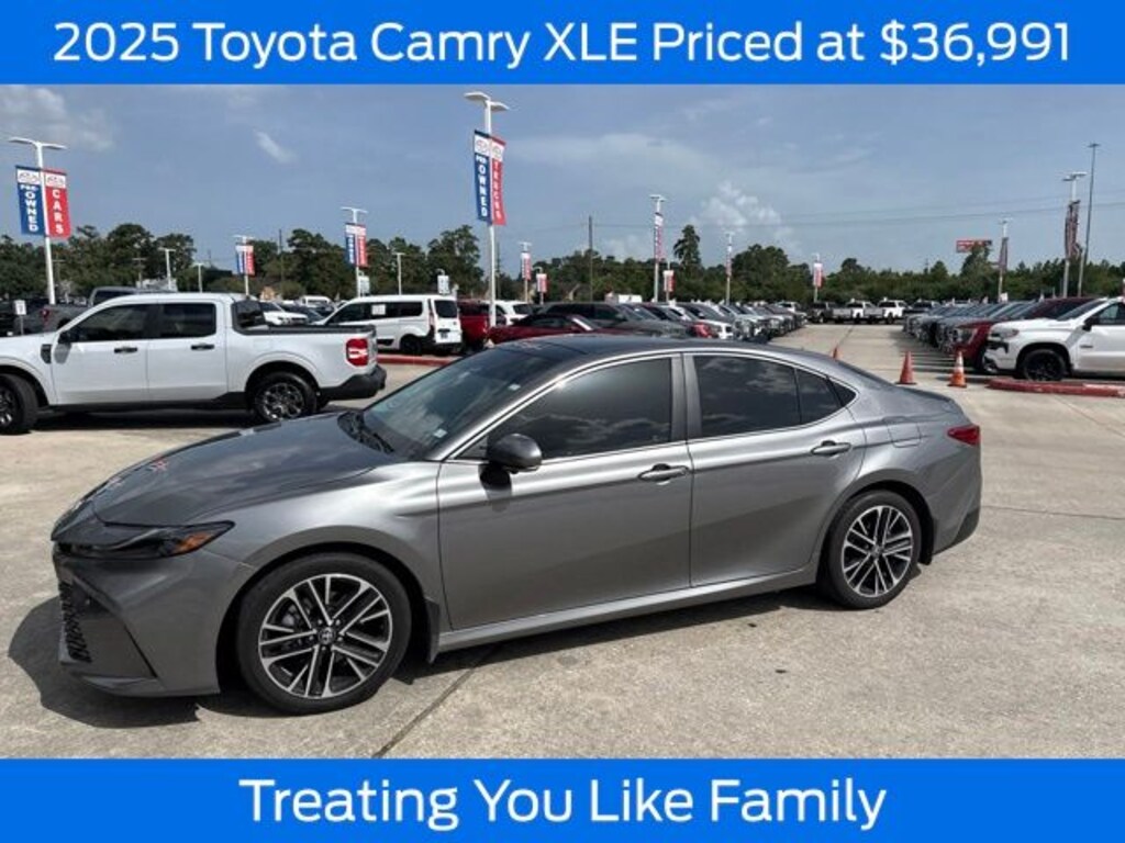 Used 2025 Toyota Camry XLE Sedan