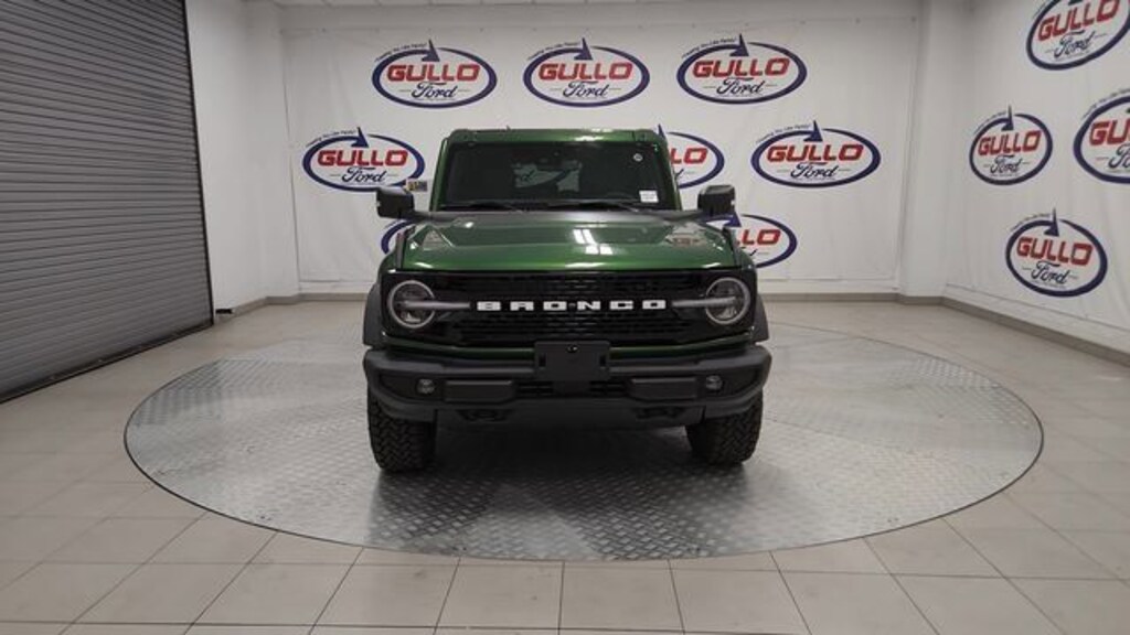 New 2025 Ford Bronco Outer Banks SUV