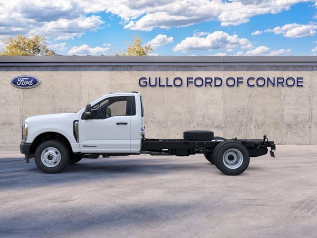 New 2026 Ford F-350SD XL Chassis