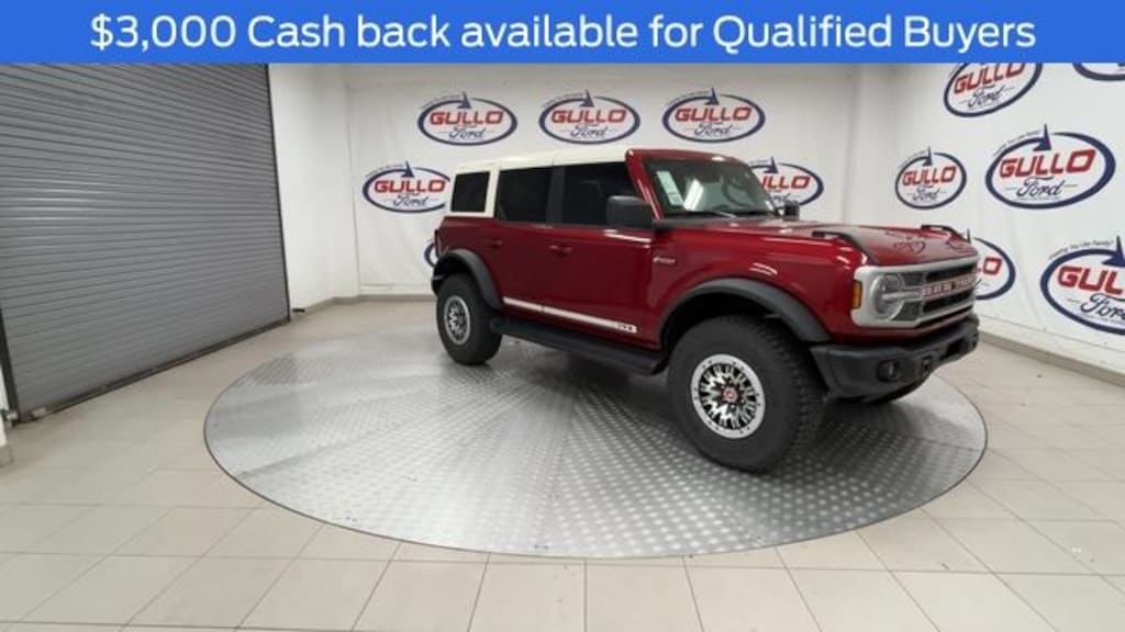 New 2026 Ford Bronco Outer Banks SUV