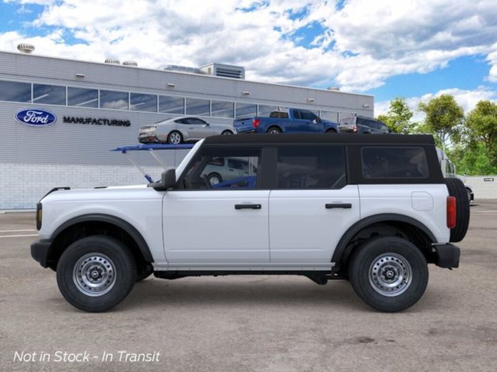 New 2026 Ford Bronco Base SUV