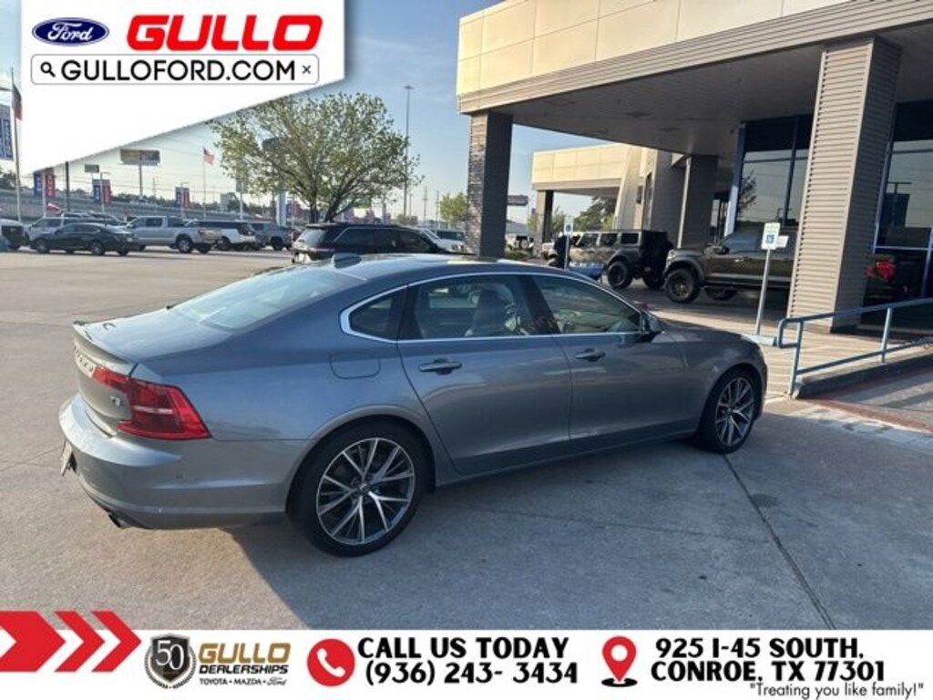 Used 2018 Volvo S90 T5 Momentum Sedan