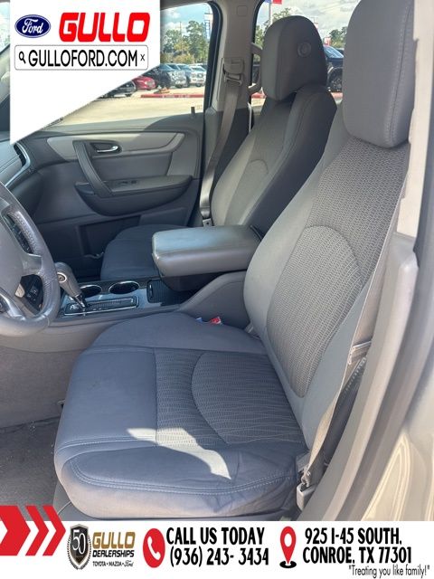 2014 Chevrolet Traverse 1LT photo 3