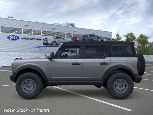 2025 Ford Bronco Badlands photo 3