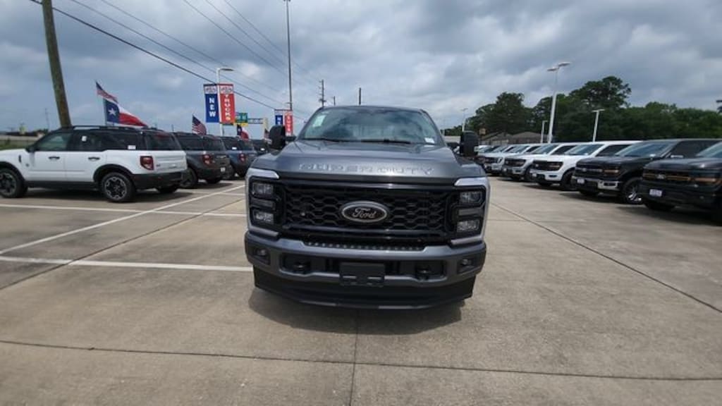 New 2026 Ford F-250SD Lariat Truck
