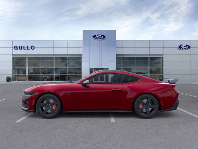 2025 Ford Mustang Dark Horse photo 2