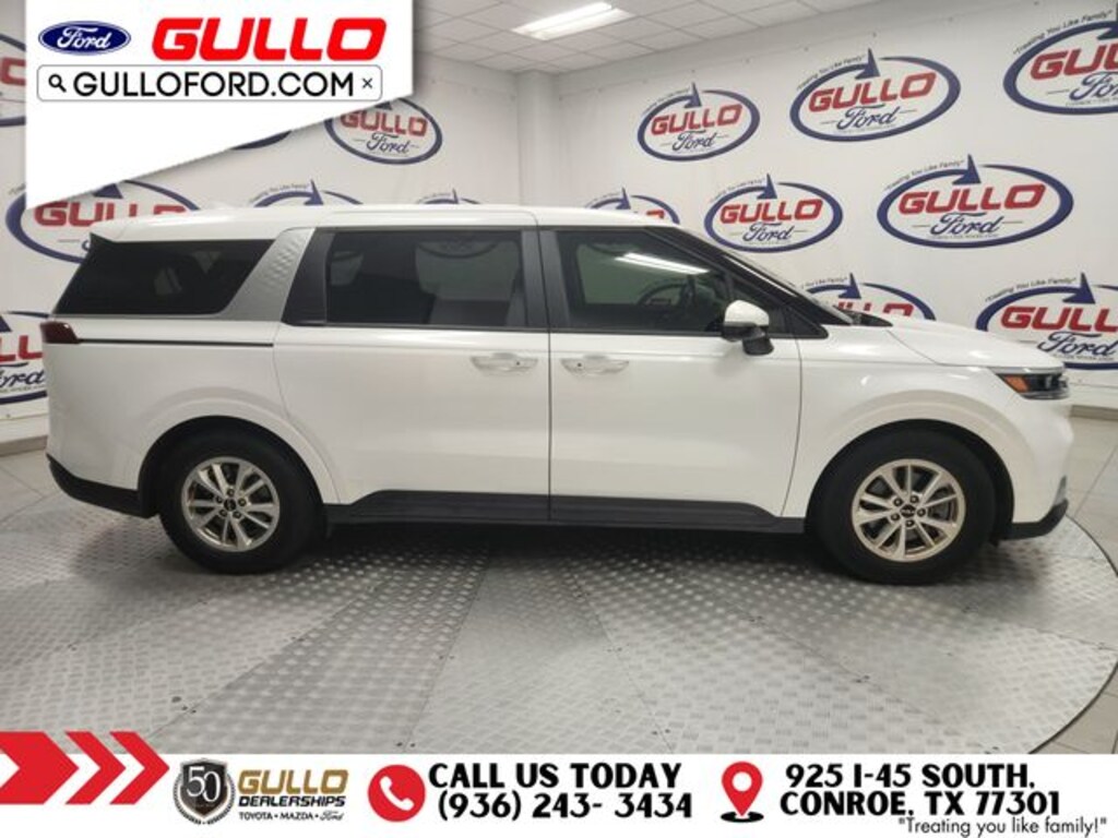 Used 2022 Kia Carnival LXS Minivan/Van