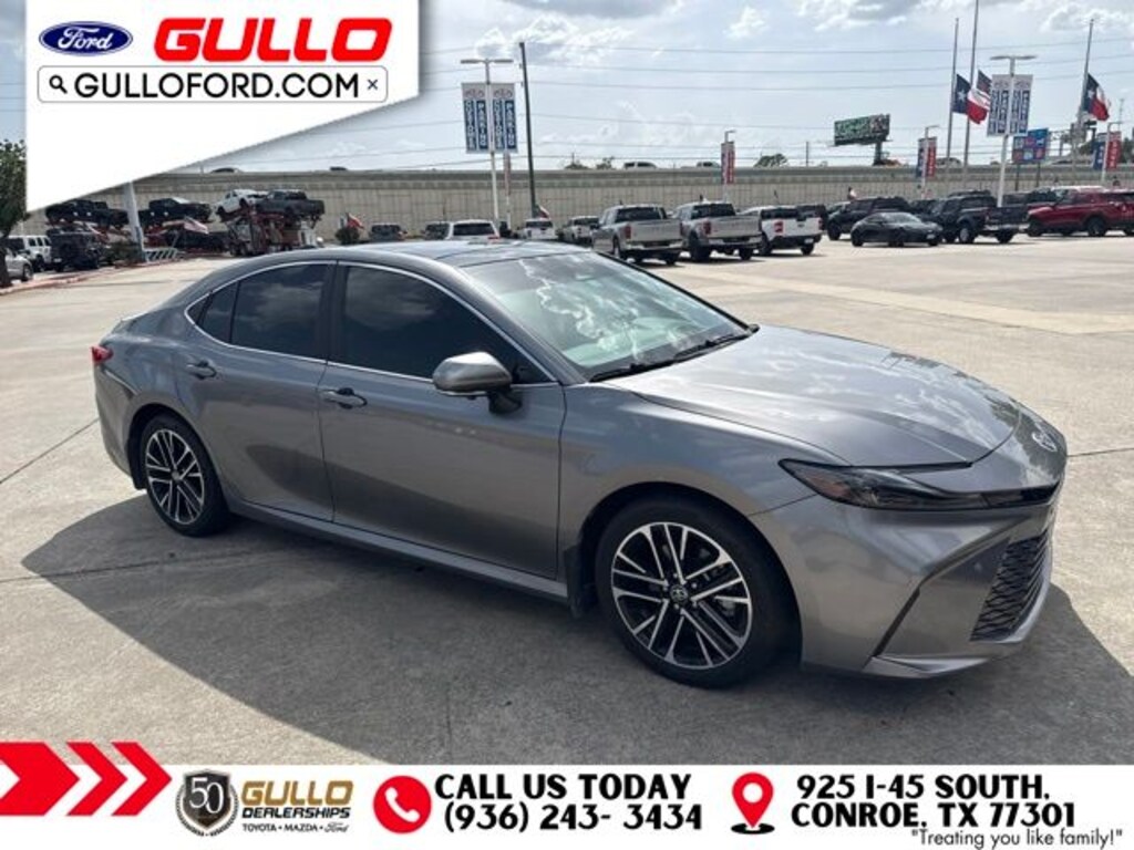 Used 2025 Toyota Camry XLE Sedan