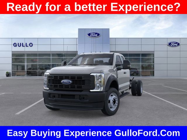 2026 Ford F-450 photo 2