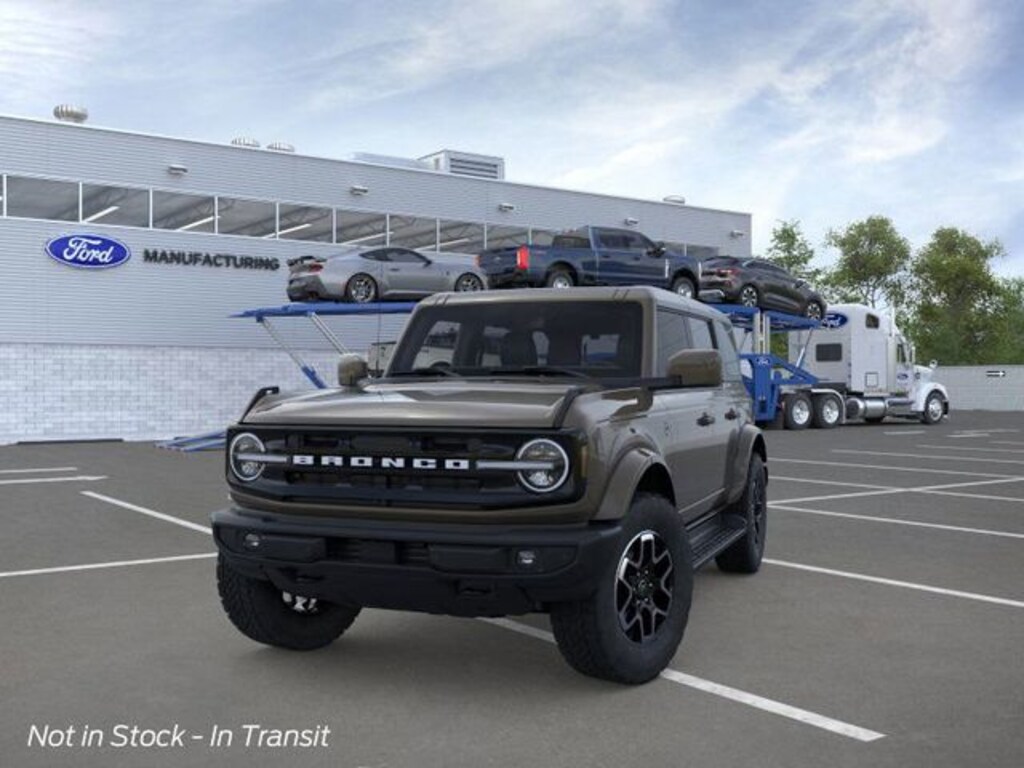 New 2026 Ford Bronco Outer Banks SUV
