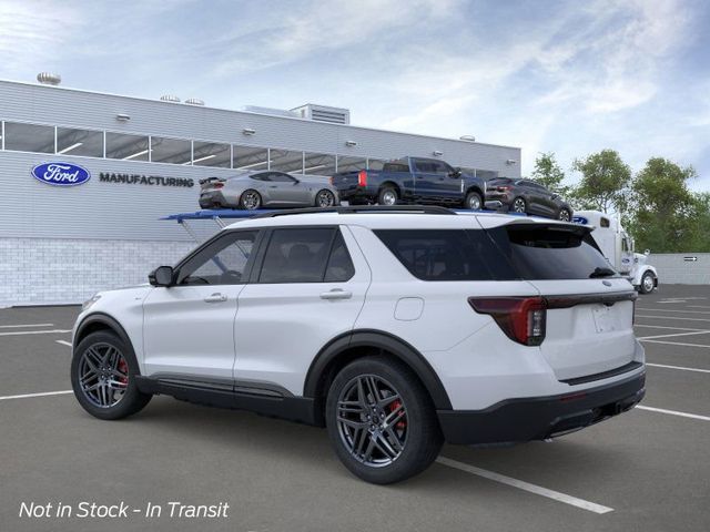 2026 Ford Explorer ST-Line photo 2