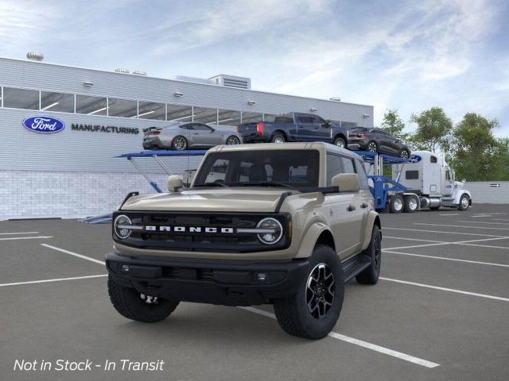 New 2026 Ford Bronco Outer Banks SUV
