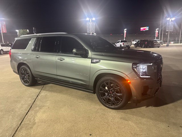 Used 2024 GMC Yukon XL Denali Ultimate SUV