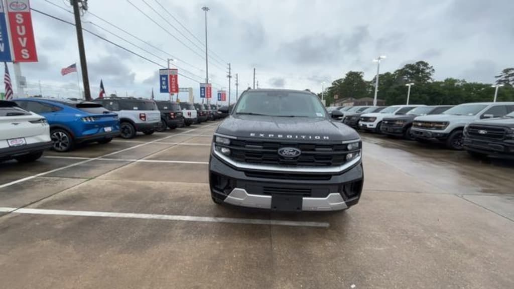 New 2026 Ford Expedition Max Platinum SUV