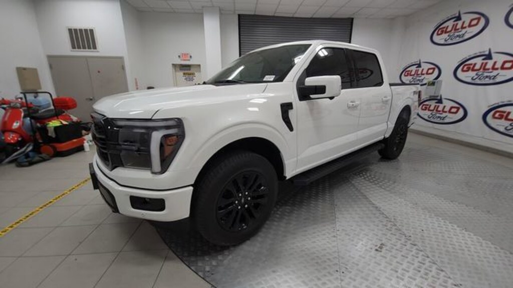 New 2025 Ford F-150 Lariat Truck