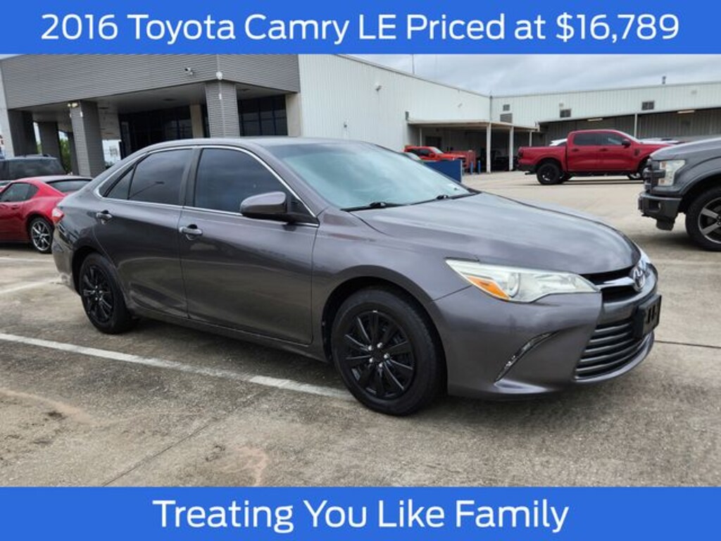 Used 2016 Toyota Camry LE Sedan