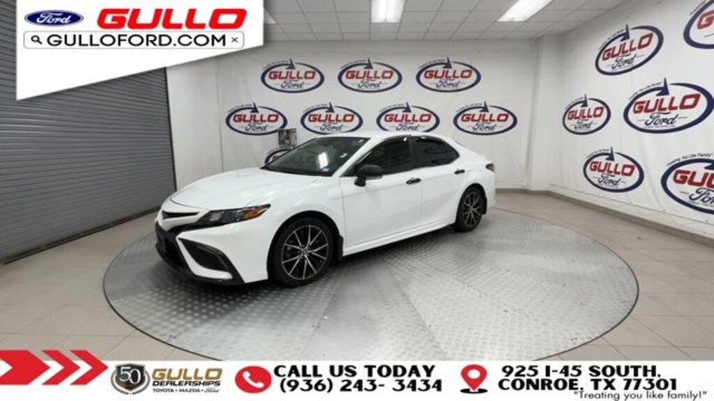 Certified 2022 Toyota Camry Hybrid SE Sedan