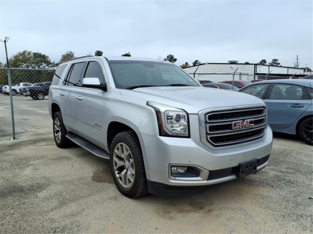 Used 2017 GMC Yukon SLT SUV