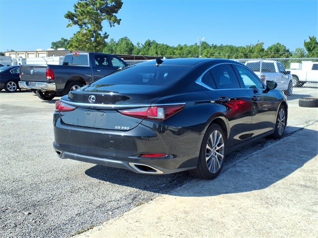 2020 Lexus ES 350 Premium photo 2