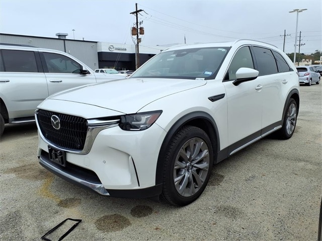 2024 Mazda CX-90 Premium's photo