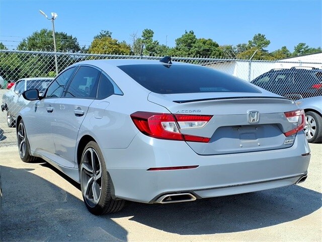2021 Honda Accord Sport SE photo 2