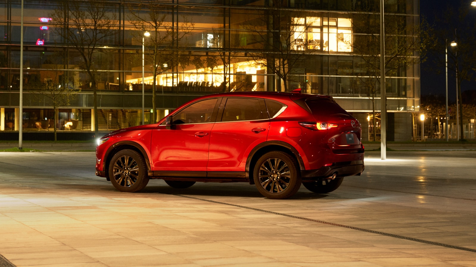 2025-Mazda-CX5-Night.jpeg