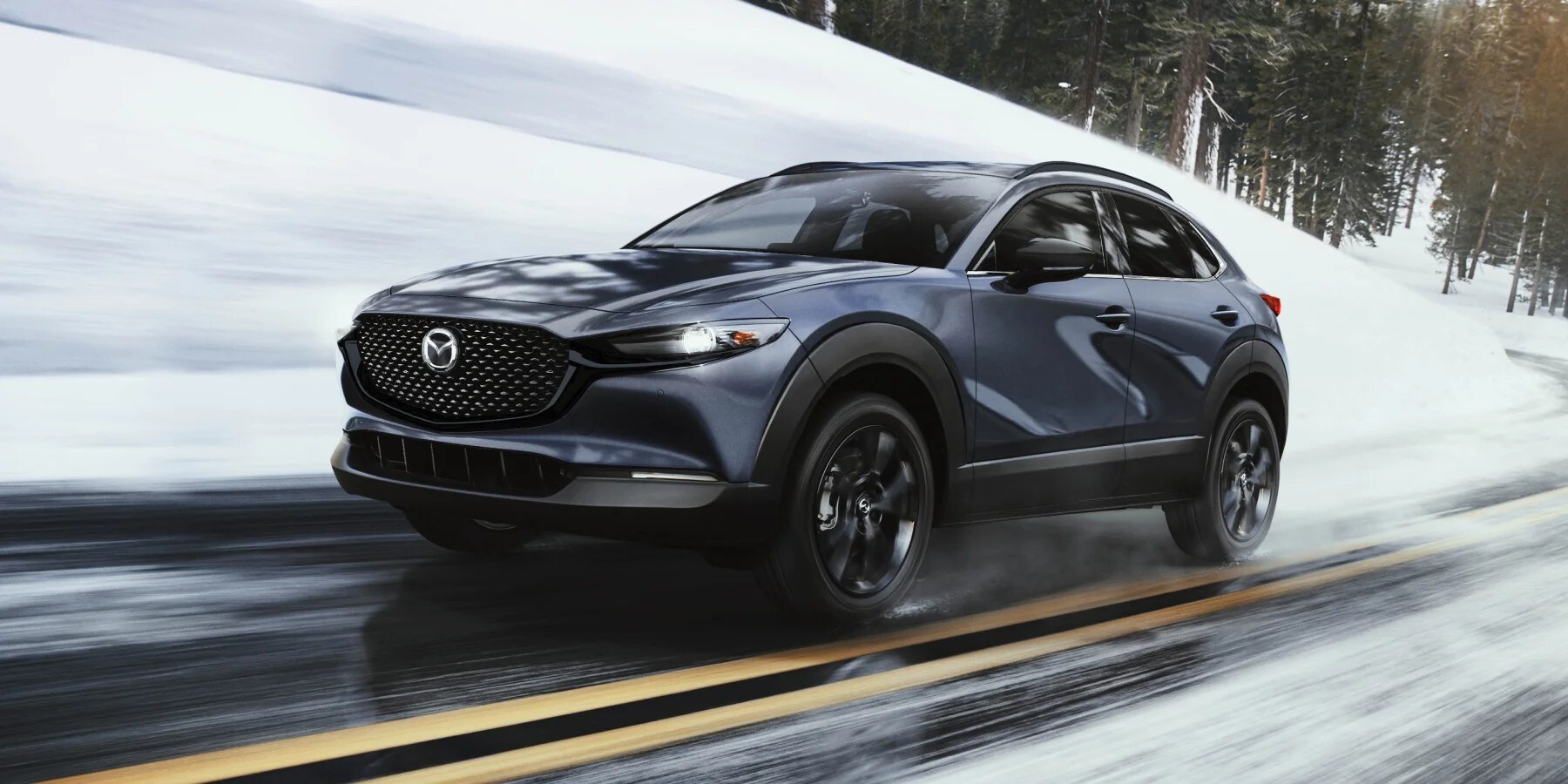 2025-cx-30-50-50-swiftly-desktop.jpg