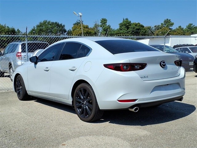 2025 Mazda Mazda3 2.5 Select Sport photo 3