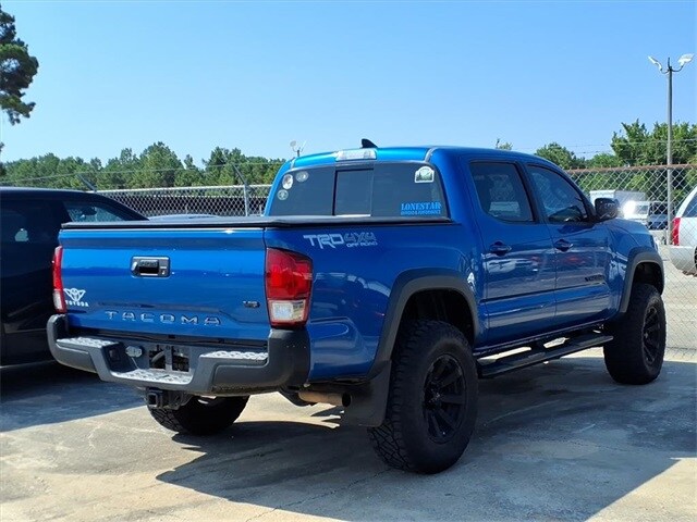 2017 Toyota Tacoma SR5 Sport TRD Pro photo 4