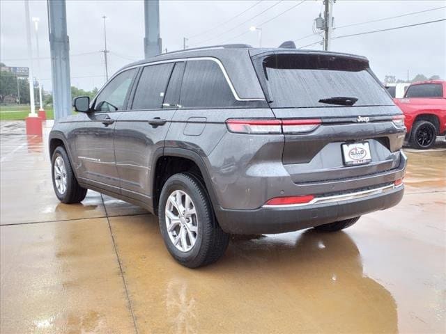 Used 2022 Jeep Grand Cherokee Limited with VIN 1C4RJGBGXN8567994 for sale in Conroe, TX