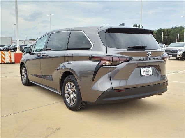 Certified 2024 Toyota Sienna LE with VIN 5TDKRKEC1RS180371 for sale in Conroe, TX