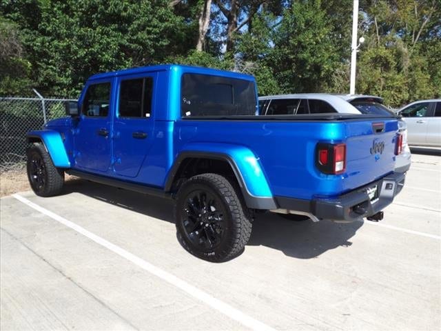 Used 2024 Jeep Gladiator Nighthawk with VIN 1C6HJTAG7RL128820 for sale in Conroe, TX