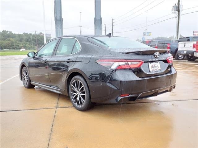 Certified 2024 Toyota Camry SE with VIN 4T1G11AK2RU863255 for sale in Conroe, TX