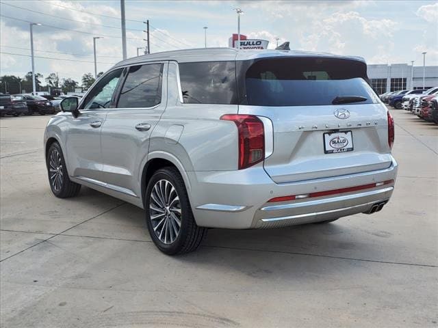 Used 2024 Hyundai Palisade Calligraphy with VIN KM8R74GE4RU716087 for sale in Conroe, TX