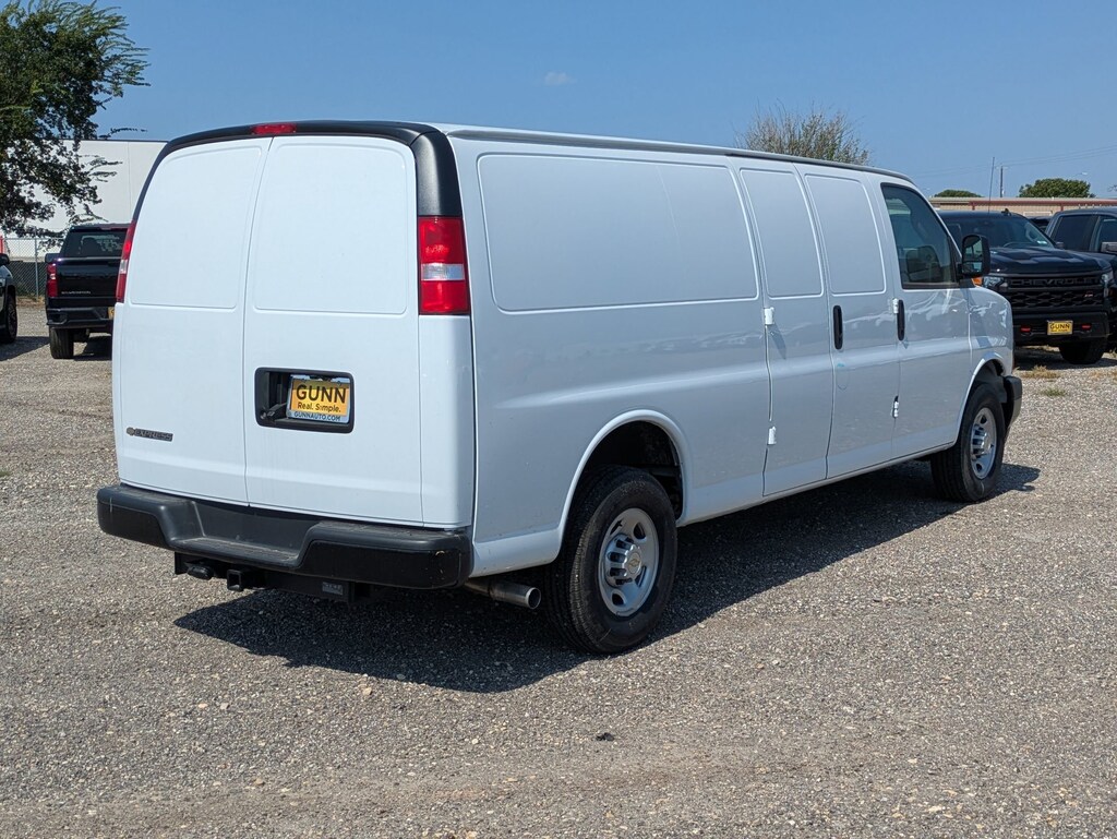 New 2024 Chevrolet Express Cargo 2500 Work Van Van Extended Cargo Van