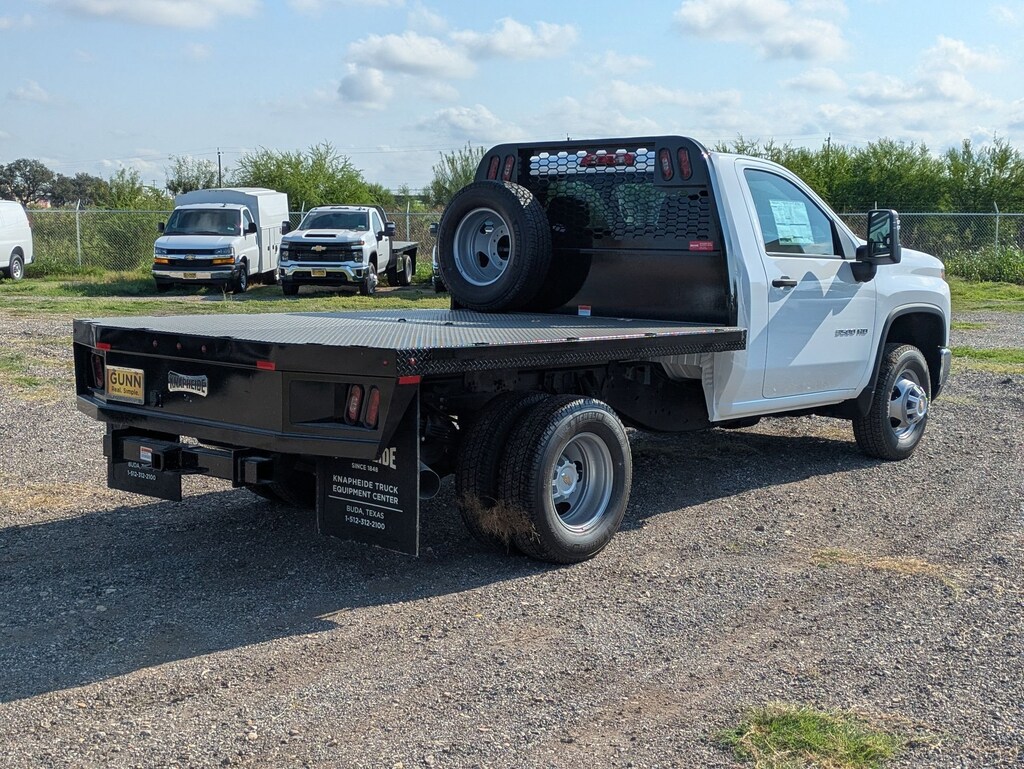 New 2025 Chevrolet Silverado 3500 HD Chassis Work Truck Truck Regular Cab