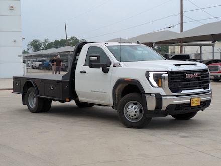 2024 GMC Sierra 3500 HD Chassis Pro Truck Regular Cab
