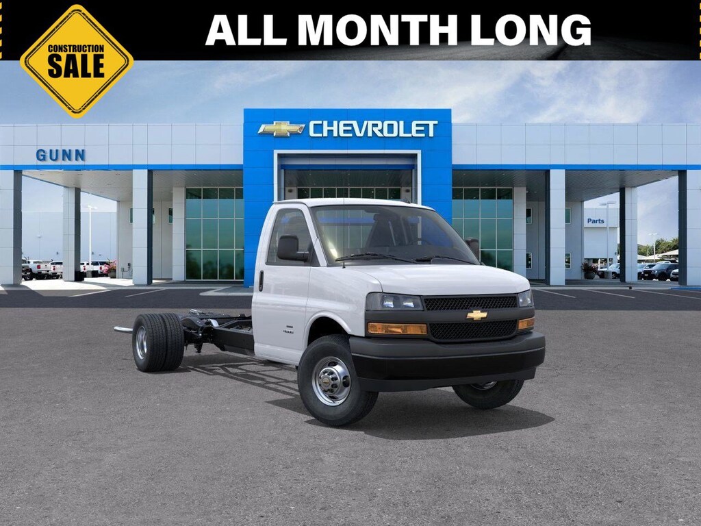 New 2025 Chevrolet Express Cutaway 4500 4500 Van Truck