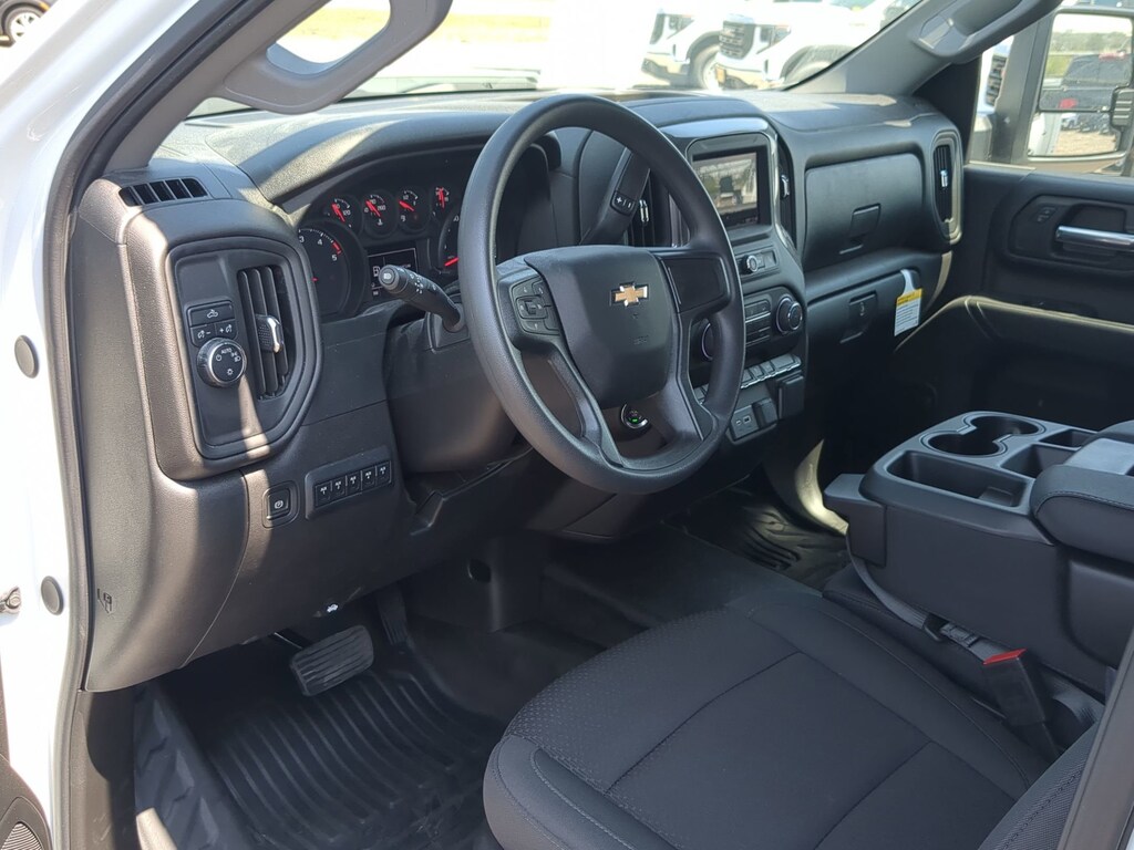 New 2024 Chevrolet Silverado 3500 HD Chassis Work Truck Truck Crew Cab