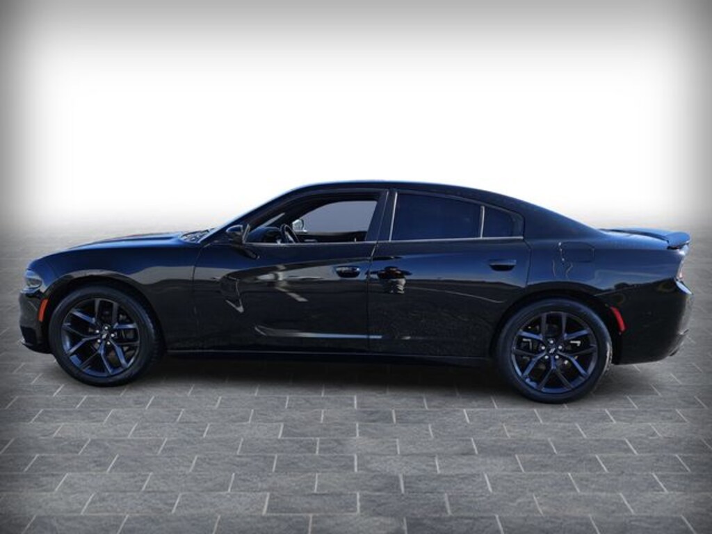 Used 2019 Dodge Charger SXT Sedan