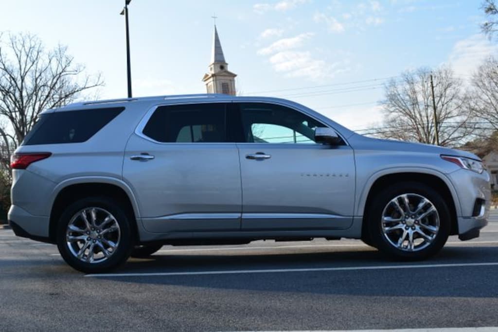Used 2020 Chevrolet Traverse High Country SUV
