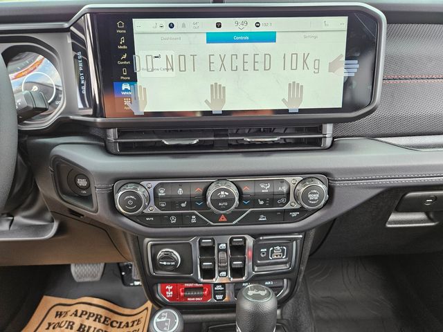 2025 Jeep Wrangler 4-Door Rubicon - Photo 10