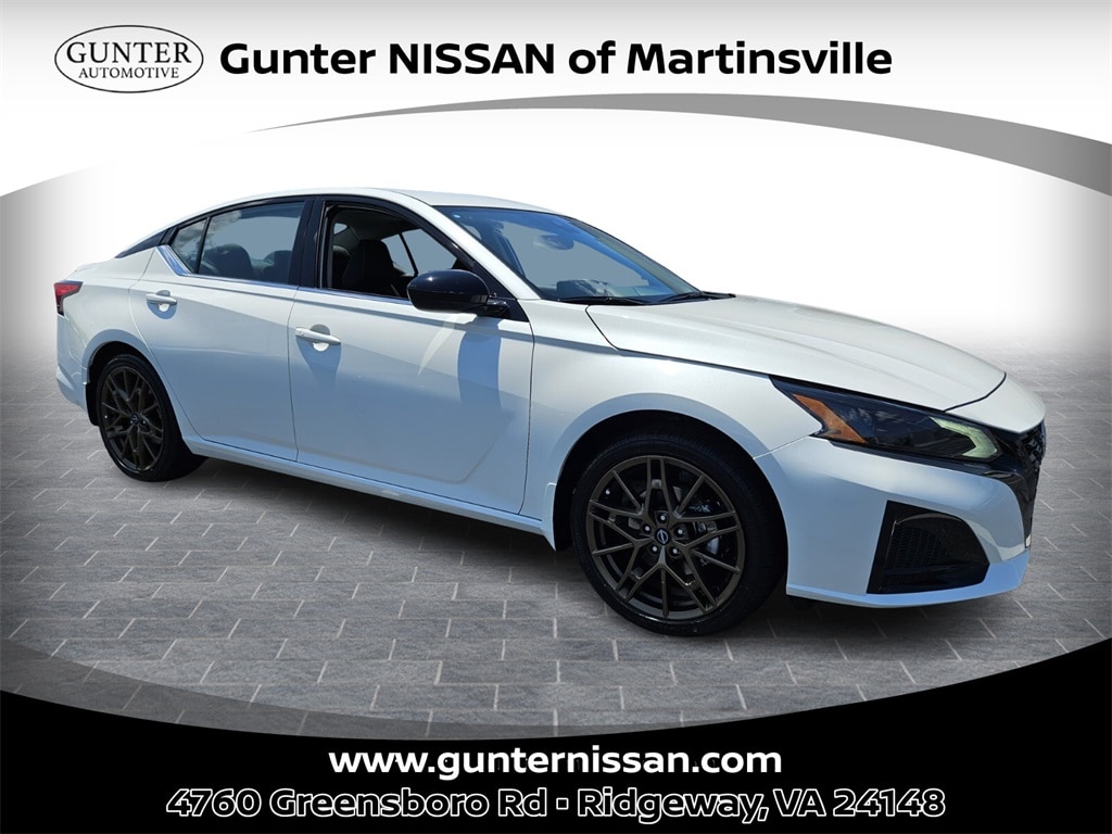 2025 Nissan Altima SR