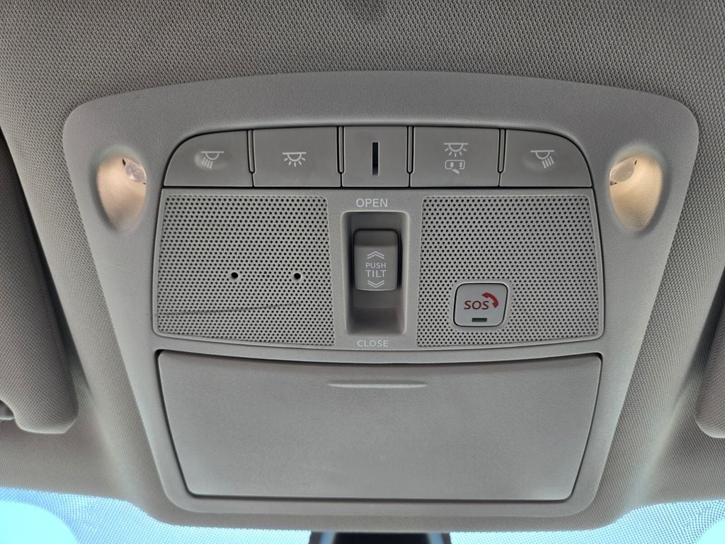 2023 Nissan Maxima Platinum - Photo 27